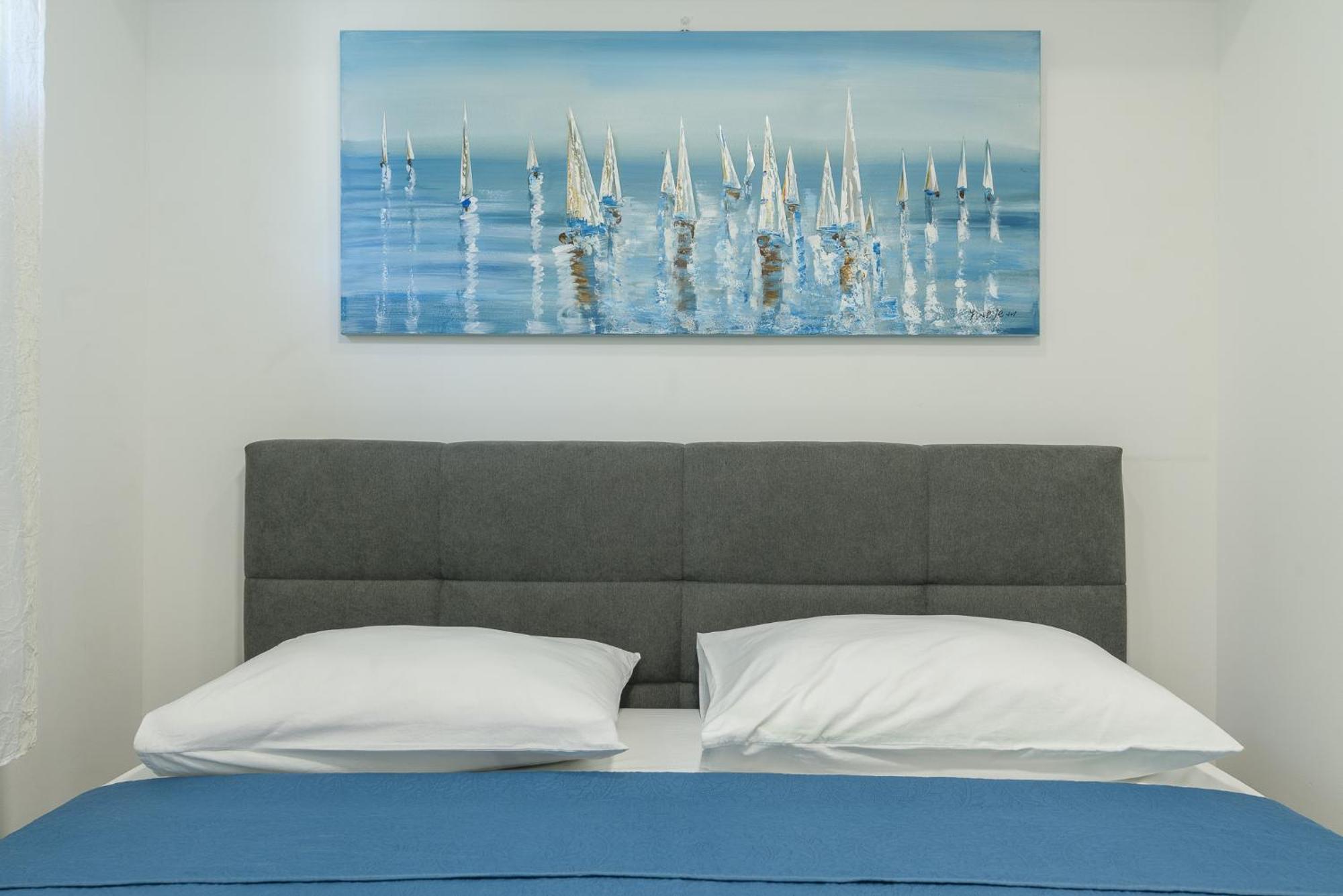 Apartments Eva Τρογκίρ Εξωτερικό φωτογραφία