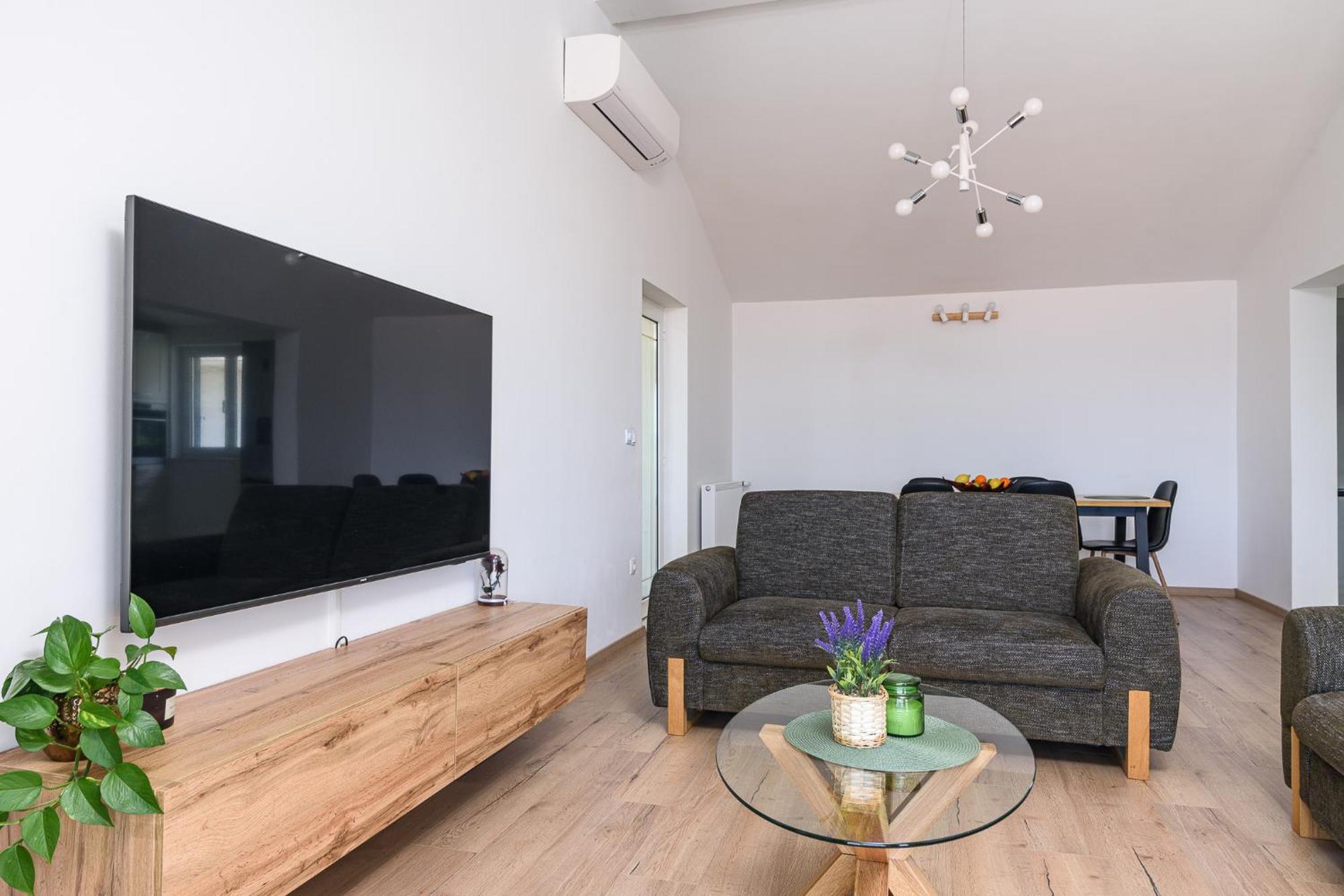 Apartments Eva Τρογκίρ Εξωτερικό φωτογραφία