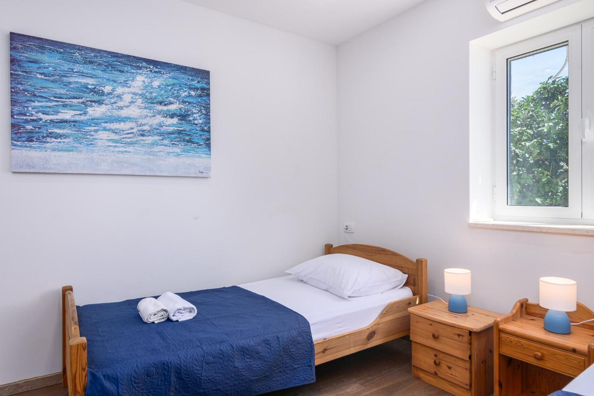 Apartments Eva Τρογκίρ Εξωτερικό φωτογραφία