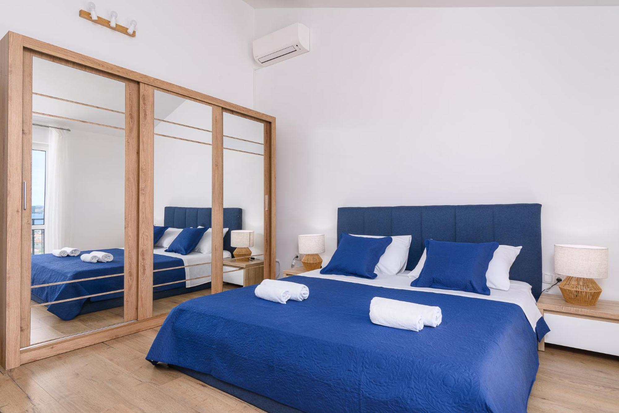 Apartments Eva Τρογκίρ Εξωτερικό φωτογραφία