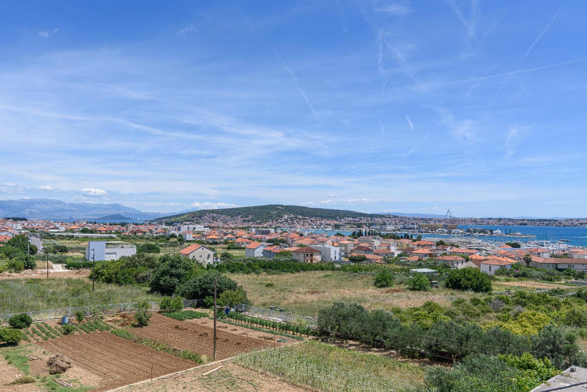Apartments Eva Τρογκίρ Εξωτερικό φωτογραφία