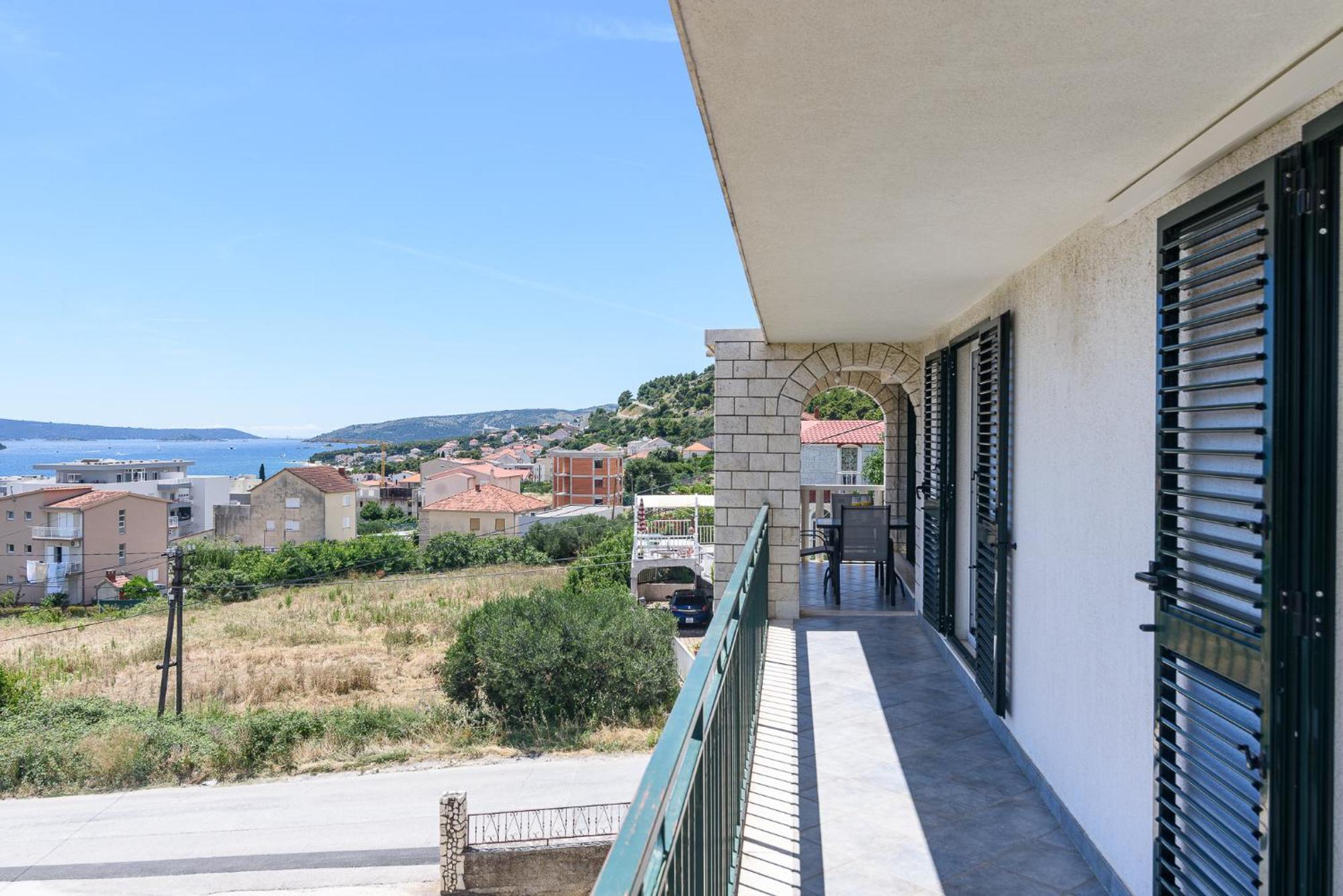 Apartments Eva Τρογκίρ Εξωτερικό φωτογραφία